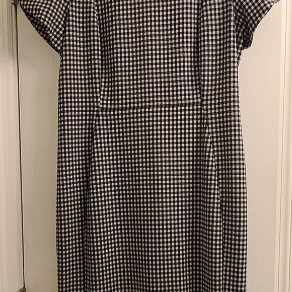 Calvin Klein Black and White Checkered Midi Dress - Picture 5 of 5